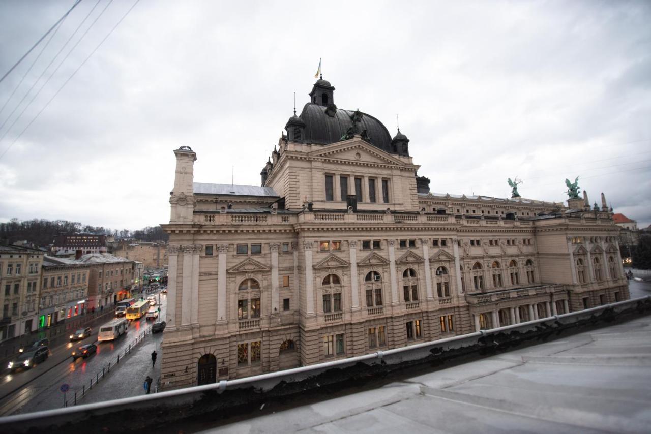 Lviv Apartments "Opera", Svobody Avenue 49 Exteriér fotografie